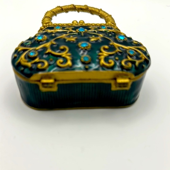 Unique Blue and Gold Handbag-shaped candle & mirror. - Picture 6 of 8
